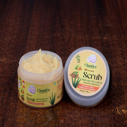 Chandra Detox Facial Scrub – Anti-Tan & Oil Control